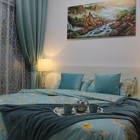 Newly Furnished One Bedroom Apartment Next To Metro & Beach In Marina Residence Дубай Экстерьер фото